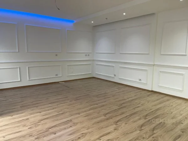 Tirane, jepet me qera apartament 2+1 Kati 6, 120 m² 1.200 € (Zogu i Zi)