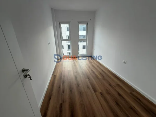 Tirane, shes apartament 2+1+Aneks+Ballkon Kati 6, 110 m² 139.900 € (OKAZION, Shesim Apartament 3+1+2 në Diellon Apartments, Paskuqan)