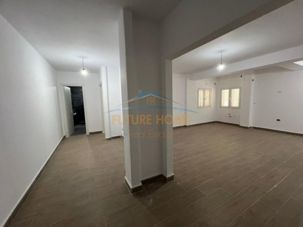 Tirane, shitet apartament 1+1 Kati 3, 86 m² (prane Universitetit "Marin Barleti" ,Selite)