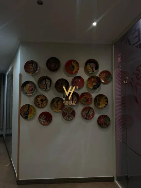 Tirane, jepet me qera ambjent biznesi Kati 2, 40 m² 400 € (RRUGA E ELBASANIT)