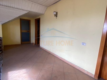 Durres, shitet shtepi 2+1+Ballkon Kati 3, 334 m² 170.000 € 