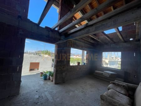 Durres, shitet shtepi 2+1+Ballkon Kati 2, 107 m² 120.000 € 