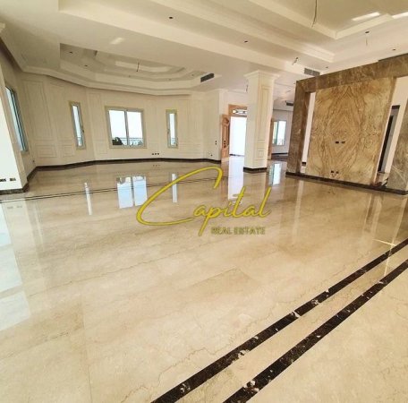 Tirane, jepet me qera ambjent biznesi Kati 3, 95 m² 800 € (RRUGA E KAVAJES)