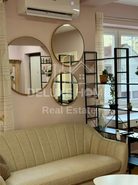 Tirane, jepet me qera apartament 1+1 Kati 2, 70 m² 600 € (Rruga Bardhyl)