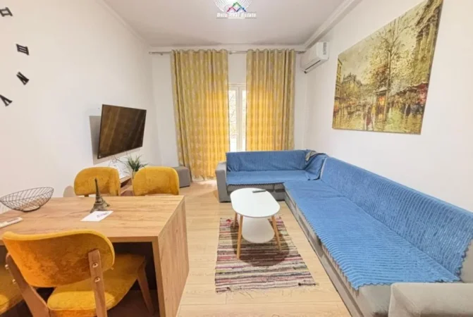 Tirane, jepet me qera apartament 2+1 Kati 3, 70 m² 700 € (Rruga e Kavajes)