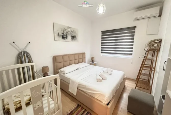 Tirane, jepet me qera apartament 2+1 Kati 3, 70 m² 700 € (Rruga e Kavajes)