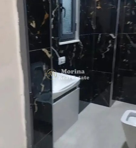 Tirane, jepet me qera garsonier Kati 2, 40 m² 300 € (Qytet Studenti)