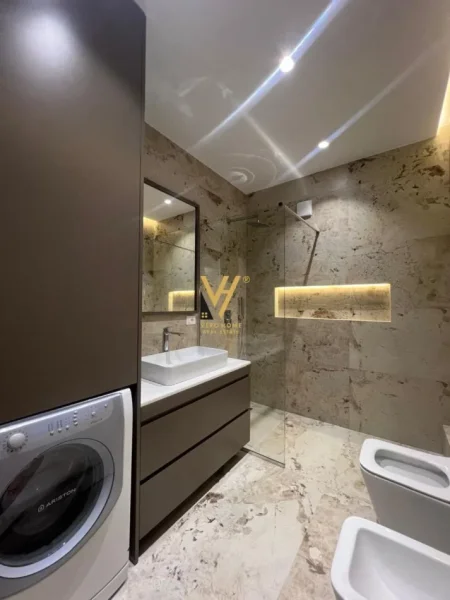 Tirane, jepet me qera apartament 3+1+Ballkon Kati 2, 170 m² 2.500 € (RRUGA E KOSOVAREVE)