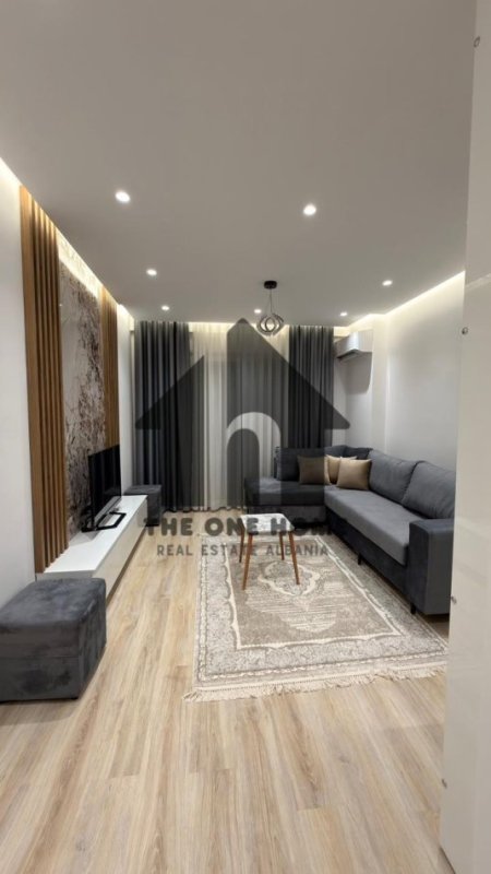 Tirane, jepet me qera apartament 1+1+Ballkon Kati 4, 70 m² 550 € (Astir)