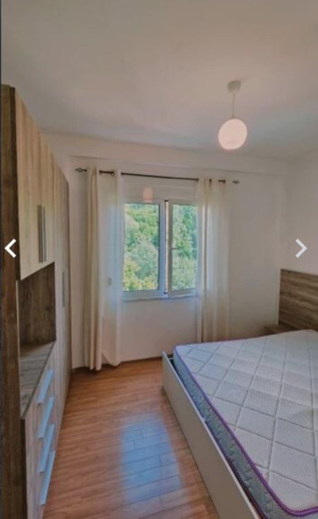 Tirane, jepet me qera apartament 1+1+Ballkon Kati 2, 60 m² 480 € 