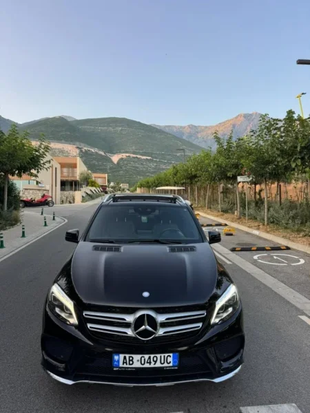 Shqiperi, shes SUV MERCEDES BENZ GLE 350d Nafte, e zeze manuale Kondicioner