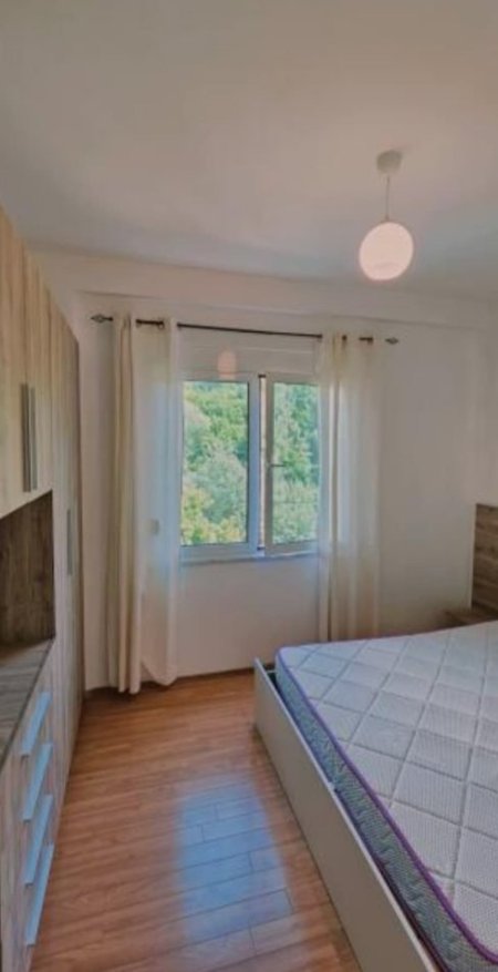 Tirane, jepet me qera apartament 1+1+Ballkon Kati 2, 60 m² 480 € (Kompleksi "FZ Construction Green Tarrace" Liqeni I Thate, Rr. HAMDI Sina.)