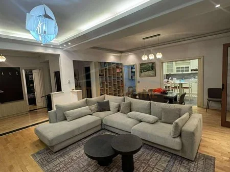 Tirane, shitet apartament 2+1 Kati 7, 151 m² 460.000 € 