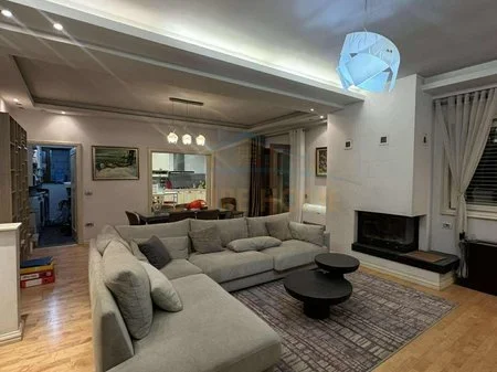 Tirane, shitet apartament 2+1 Kati 7, 151 m² 460.000 € 