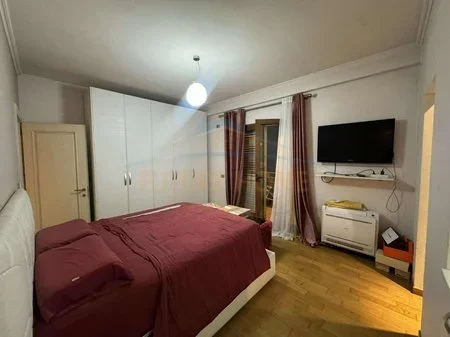 Tirane, shitet apartament 2+1 Kati 7, 151 m² 460.000 € 