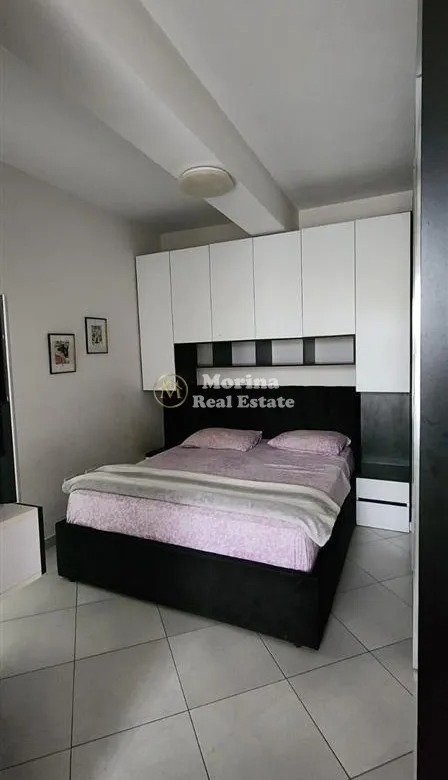 Tirane, jepet me qera apartament 2+1 Kati 3, 75 m² 550 € (Kombinat)