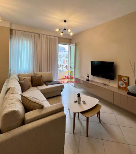 Tirane, jepet me qera apartament 2+1+BLK Kati 6, 98 m² 500 Euro (hamdi sulcebe)