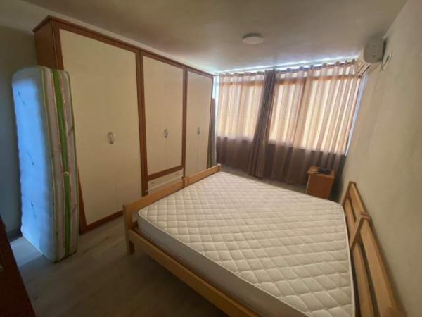 Tirane, jepet me qera apartament duplex 1+1 Kati 1, 85 m² 350 Euro (Stacioni Trenit)