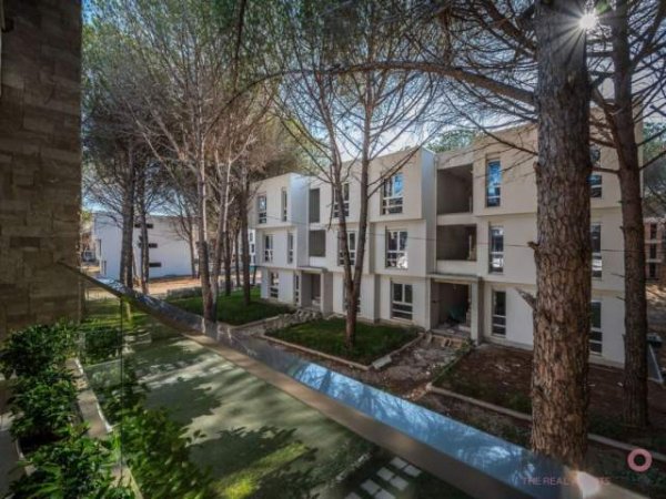 Durres, shitet apartament 2+1+BLK Kati 2, 105 m² 323.000 Euro (Gjiri i Lalzit)