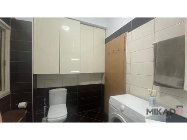 Tirane, jepet me qera 2+1+BLK Kati 4, 94 m² 700 Euro