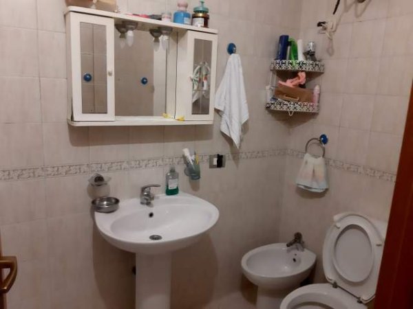 Tirane, shitet apartament 3+1 Kati 4, 110 m² 182.160 Euro (Ish fusha e zeze,blloku gora)