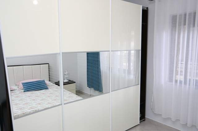 Durres, shitet apartament Kati 0, 80 m² 75.000 Euro (Mali i Robit)