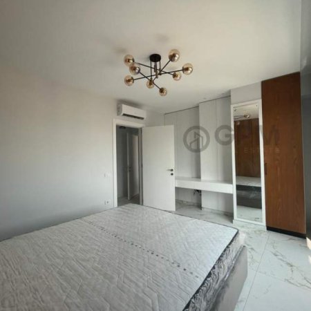 Tirane, jepet me qera apartament 2+1 Kati 6, 100 m² 1.500 Euro (Kafe Flora)