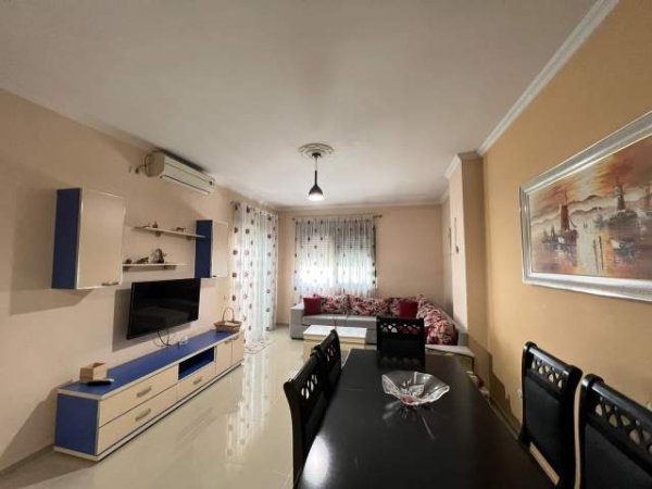 Tirane, apartament Kati 7, 120 m² 600 Euro (zogu i zi)
