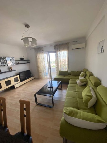 Tirane, apartament Kati 7, 100 m² 400 Euro (TEODOR KEKO)