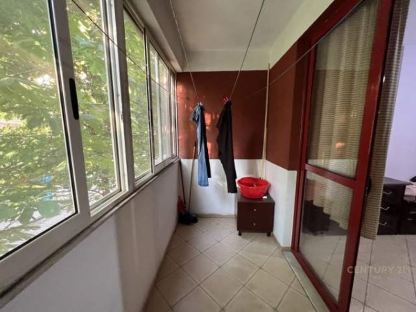 Tirane, shitet apartament Kati 2, 73 m² 105.000 Euro (Rruga Irfan Tomini Tirana, Albania)