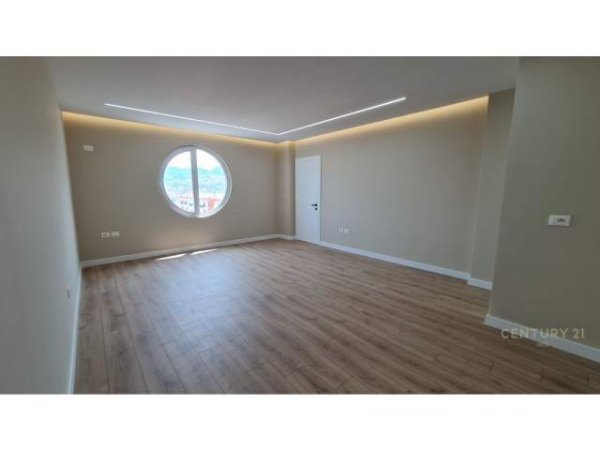 Tirane, shitet apartament Kati 11, 100 m² 168.000 Euro (Perballe Kompleksit Delijorgji Tirana, Albania)