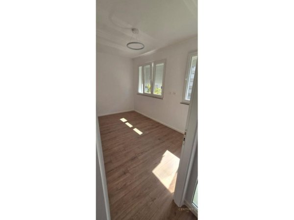 Tirane, shitet apartament 1+1 Kati 7, 47 m² 102.000 € (Don Bosko)