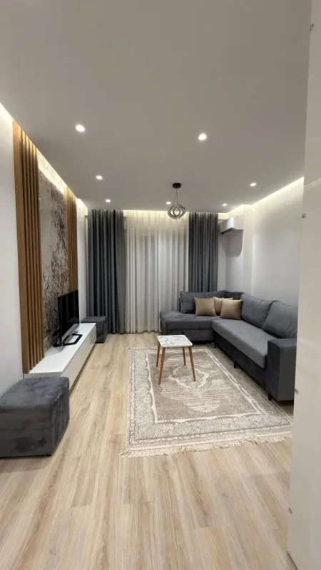 Tirane, jepet me qera apartament 1+1 Kati 2, 63 m² 550 € (Residenca Klensi Astir)