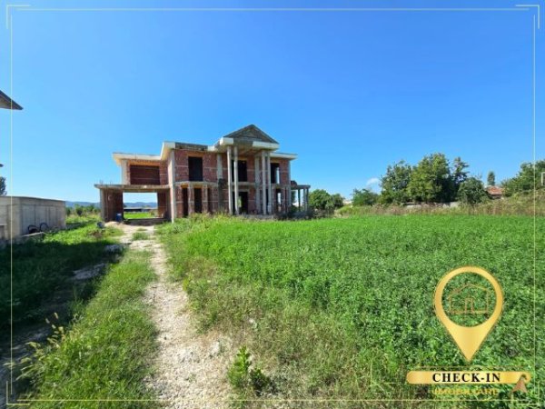 Fushe Kruje, shitet Vile 2 Katshe Kati 0, 556 m² 330.000 € (Fushe Kruje)