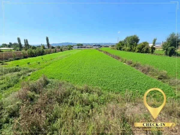 Fushe Kruje, shitet Vile 2 Katshe Kati 0, 556 m² 330.000 € (Fushe Kruje)