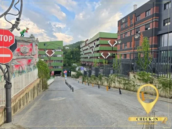 Tirane, shitet apartament 3+1+Aneks+Ballkon Kati 0, 155 m² 270.000 € (Rezidenca Kodra e Diellit)