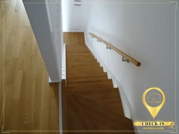 Durres, shitet apartament duplex Dublex Kati 1, 139 m² 487.500 € (Kepi i Rodonit)