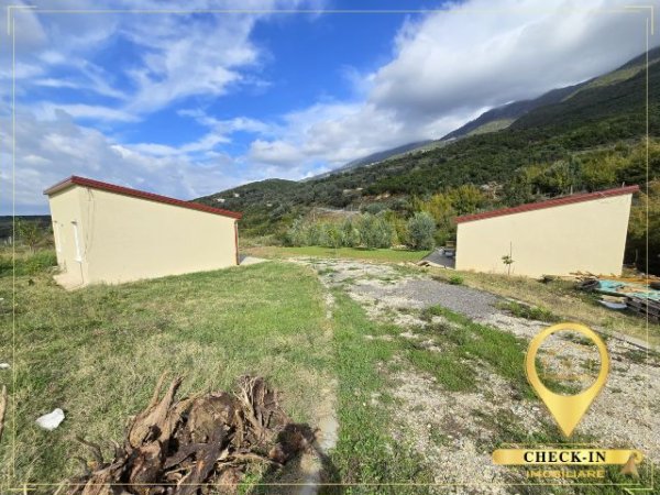 Tirane, jepet me qera shtepi 1 Katshe Kati 0, 100 m² 730 € (Priske e Madhe)