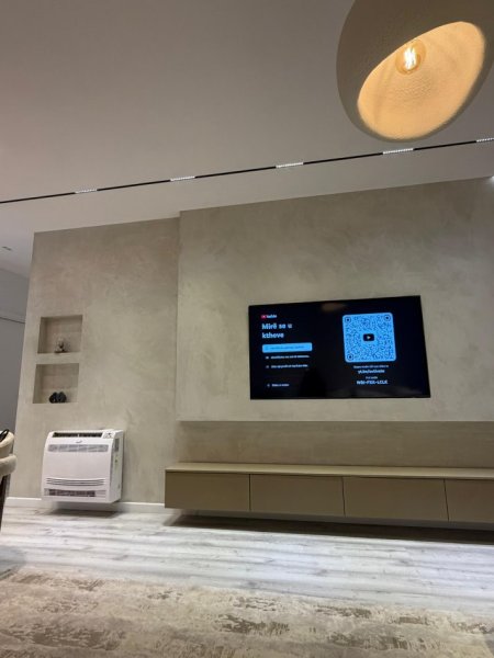 Tirane, shitet apartament 2+1+Ballkon , 100 m² 240.000 € (Emerald Center)