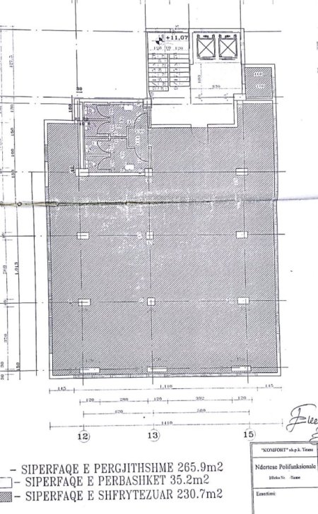 Tirane, jepet me qera zyre Kati 2, 266 m² 2.500 € (Zogu Zi)