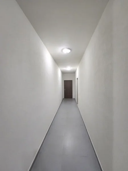 Tirane, jepet me qera zyre Kati 7, 100 m² 1.100 € (Rruga Anton Lufi)