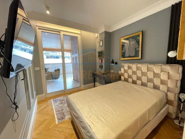 Tirane, shitet apartament 2+1+Aneks+Ballkon Kati 2, 165 m² 369.000 € (KOPSHTI BOTANIK)