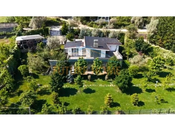 Tirane, jap me qera apartament 2 Katshe Kati 2, 407 m² 3.500 € (DOBRESH/TIRANE)