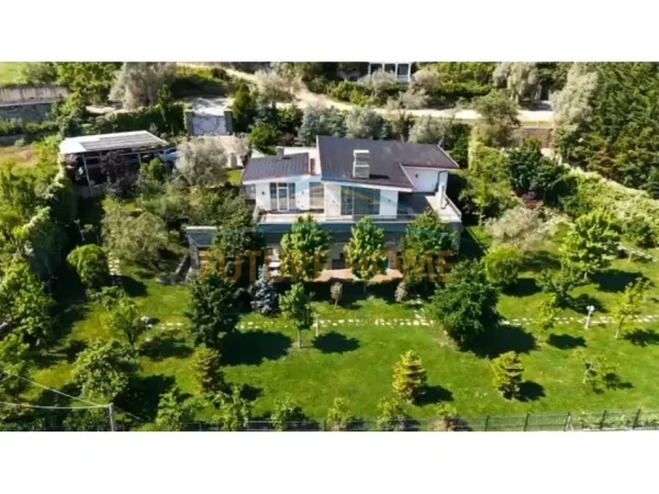 Tirane, jap me qera apartament 2 Katshe Kati 2, 407 m² 3.500 € (DOBRESH/TIRANE)