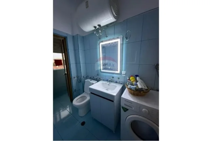 Tirane, shitet apartament 2+1 Kati 5, 74 m² 135.000 € (Rruga Ali Demi, Tiranë)