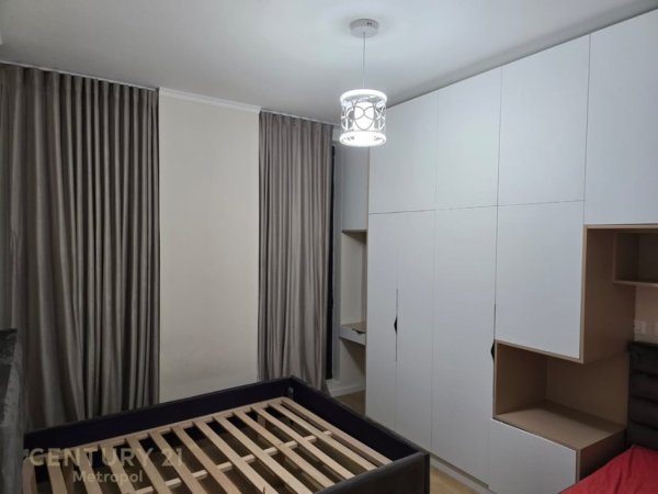 Tirane, jepet me qera apartament 1+1 Kati 3, 62 m² 500 € 