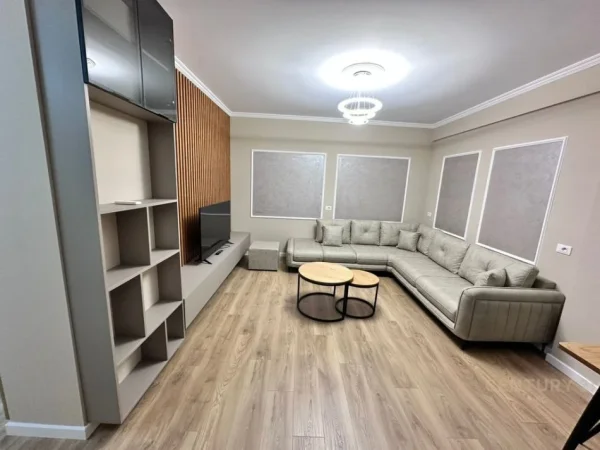 Tirane, shitet apartament 2+1 Kati 8, 105 m² 168.000 € (Rruga Sokrat Miho)