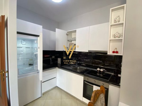 Tirane, jepet me qera apartament 1+1+Ballkon Kati 7, 70 m² 450 € (DON BOSKO)