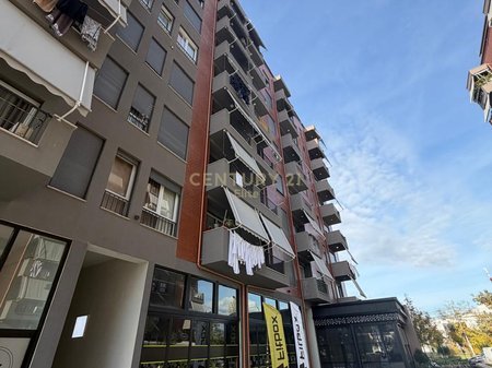 Tirane, shitet ambjent biznesi Kati 0, 91 m² 298.000 € (Tek Frigoriferi)