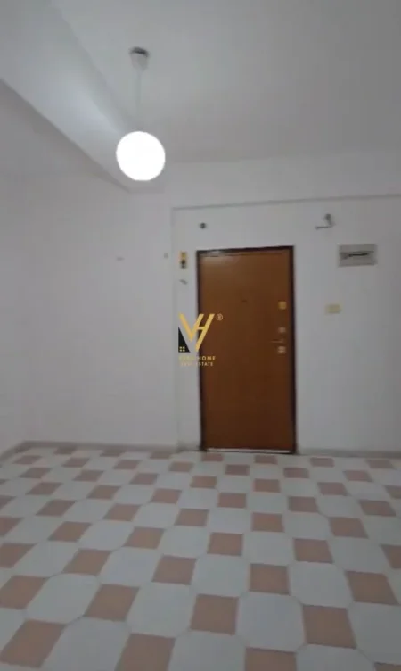 Durres, shitet apartament 2+1+Ballkon Kati 2, 85 m² 120.000 € (VALA PARK)